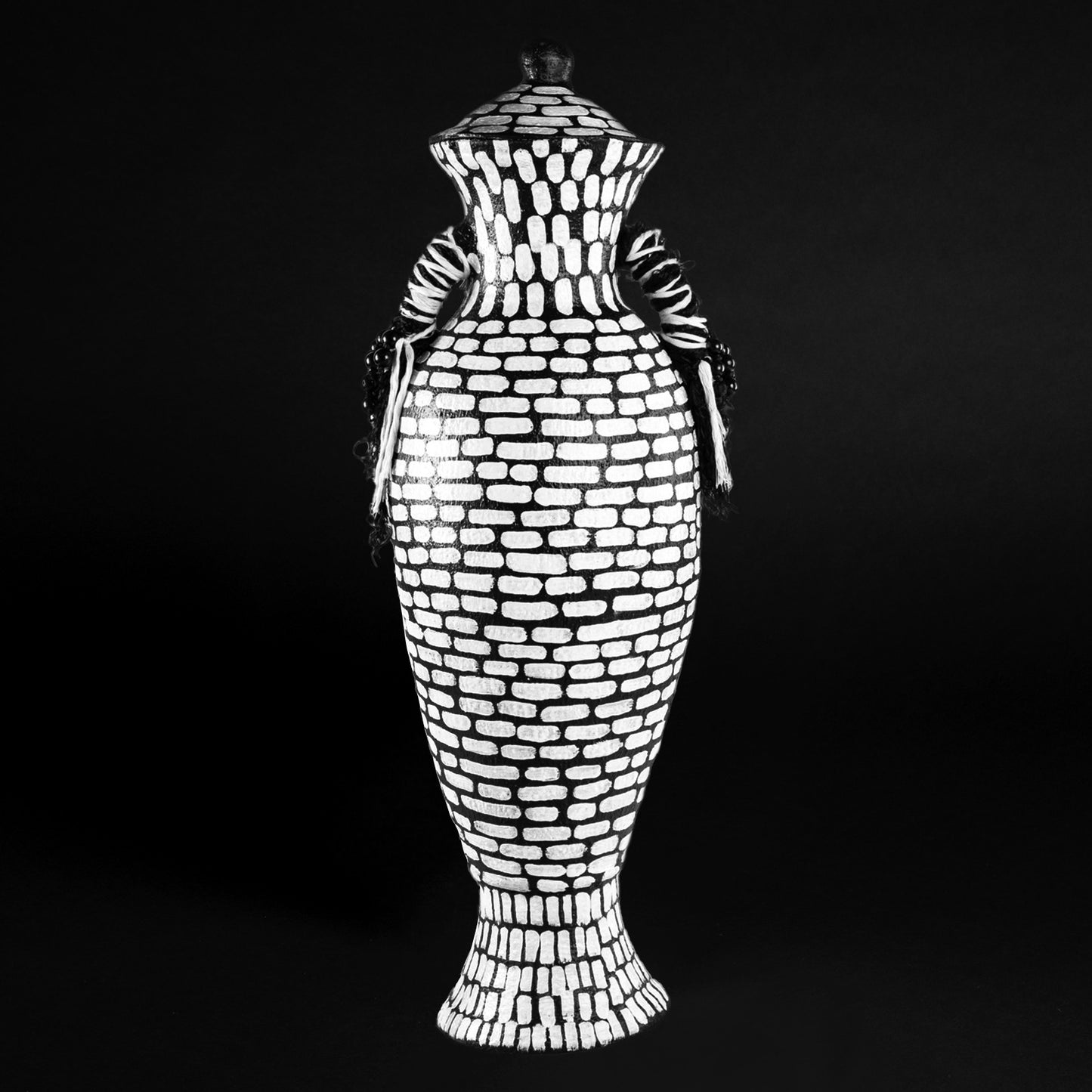 Atlas Echo Vase