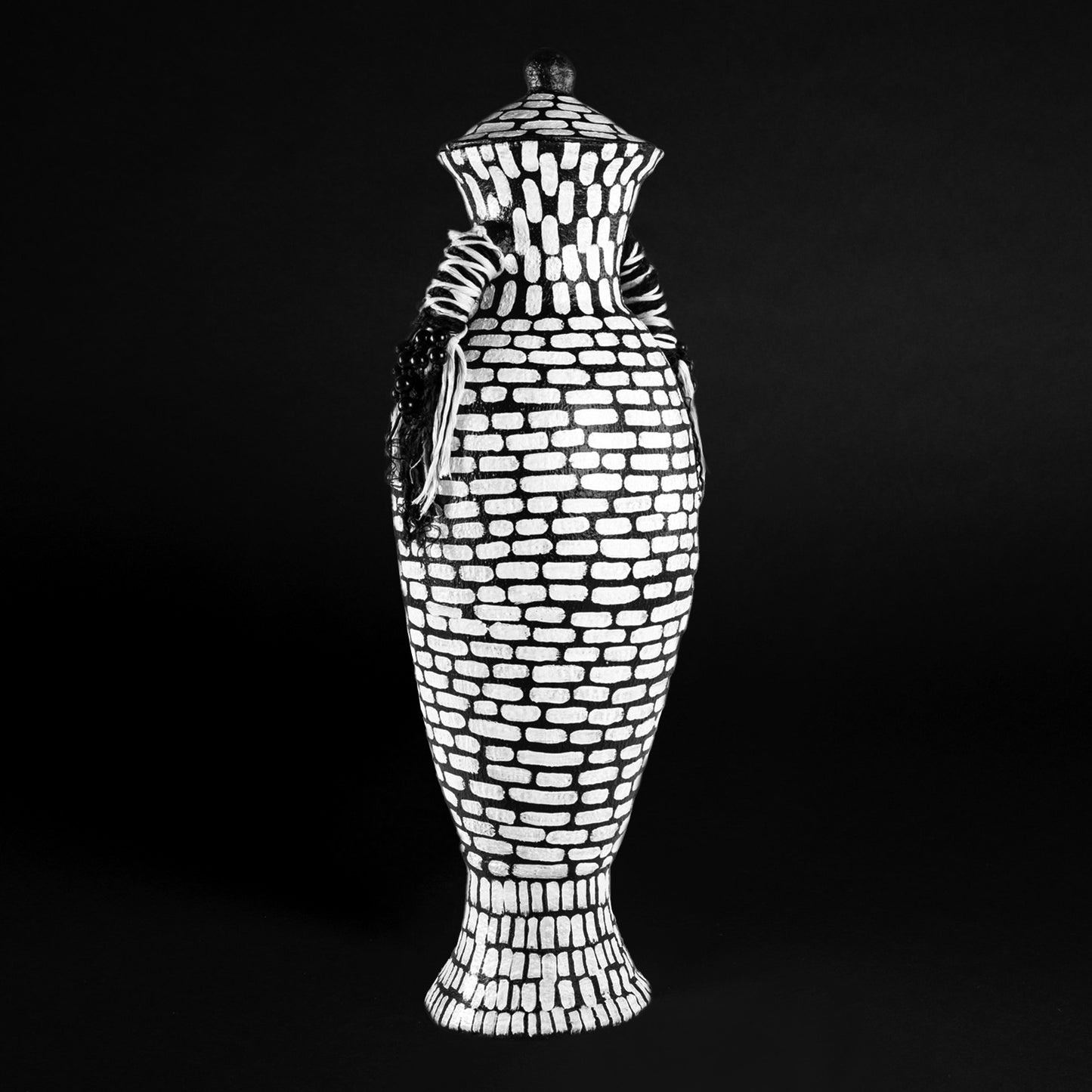 Atlas Echo Vase