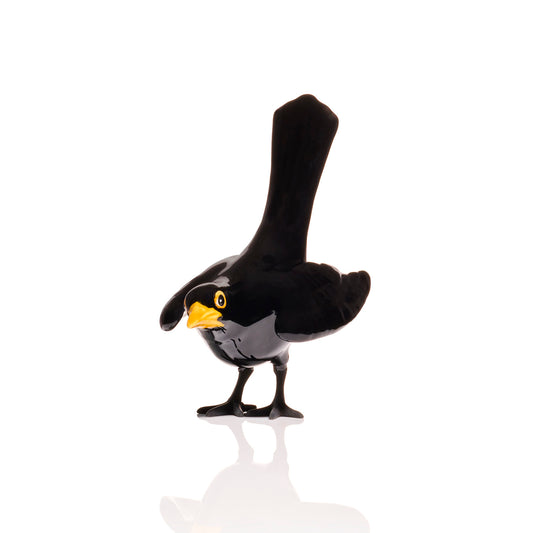 Blackbird Vertical Tail with Black Feet
