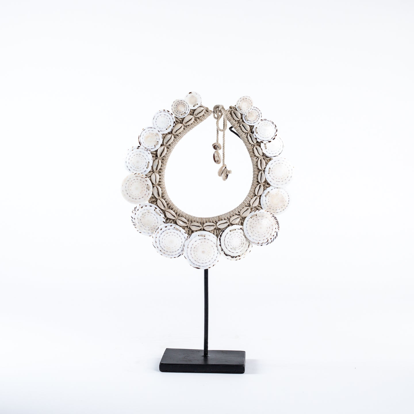 Mini Cowrie Halo