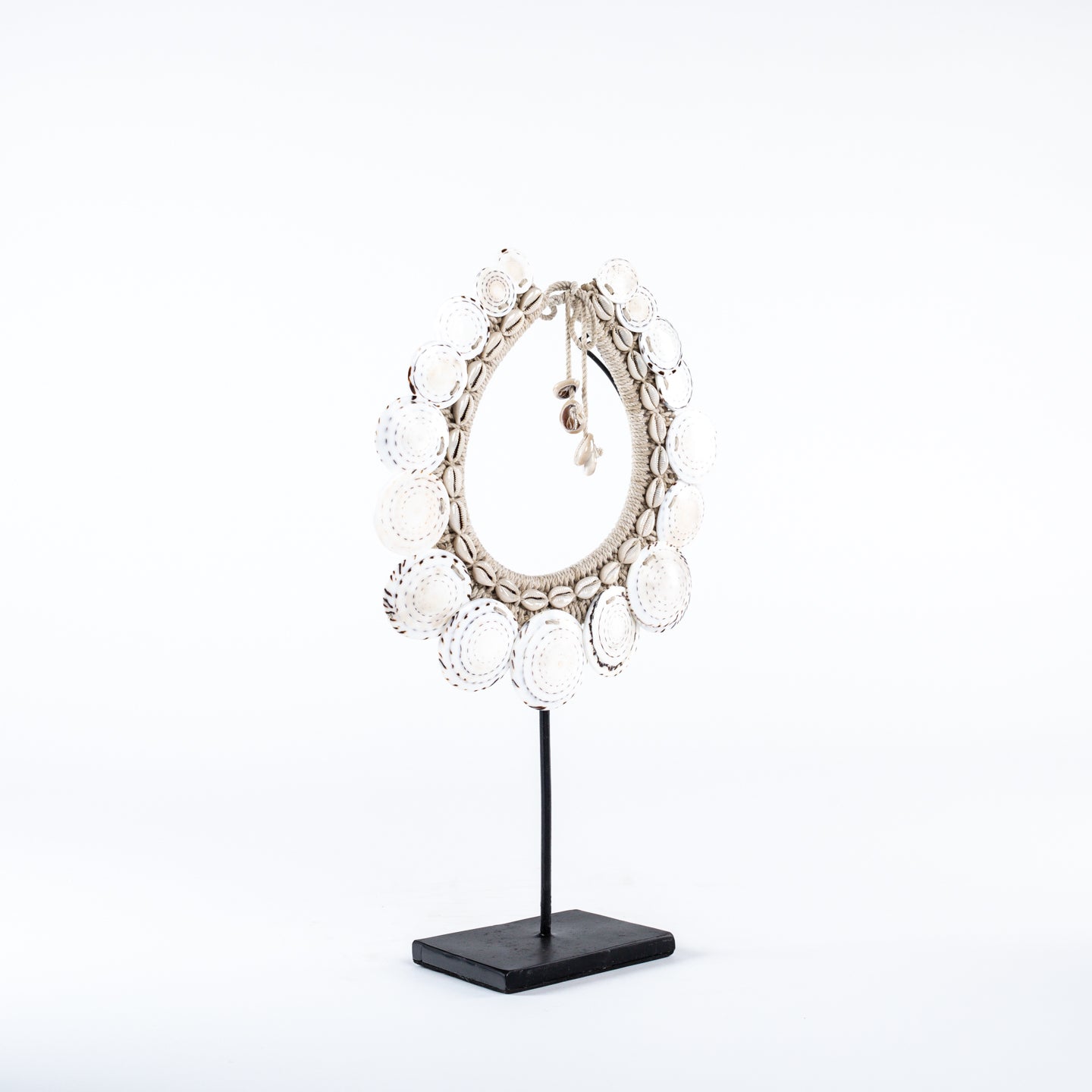 Mini Cowrie Halo